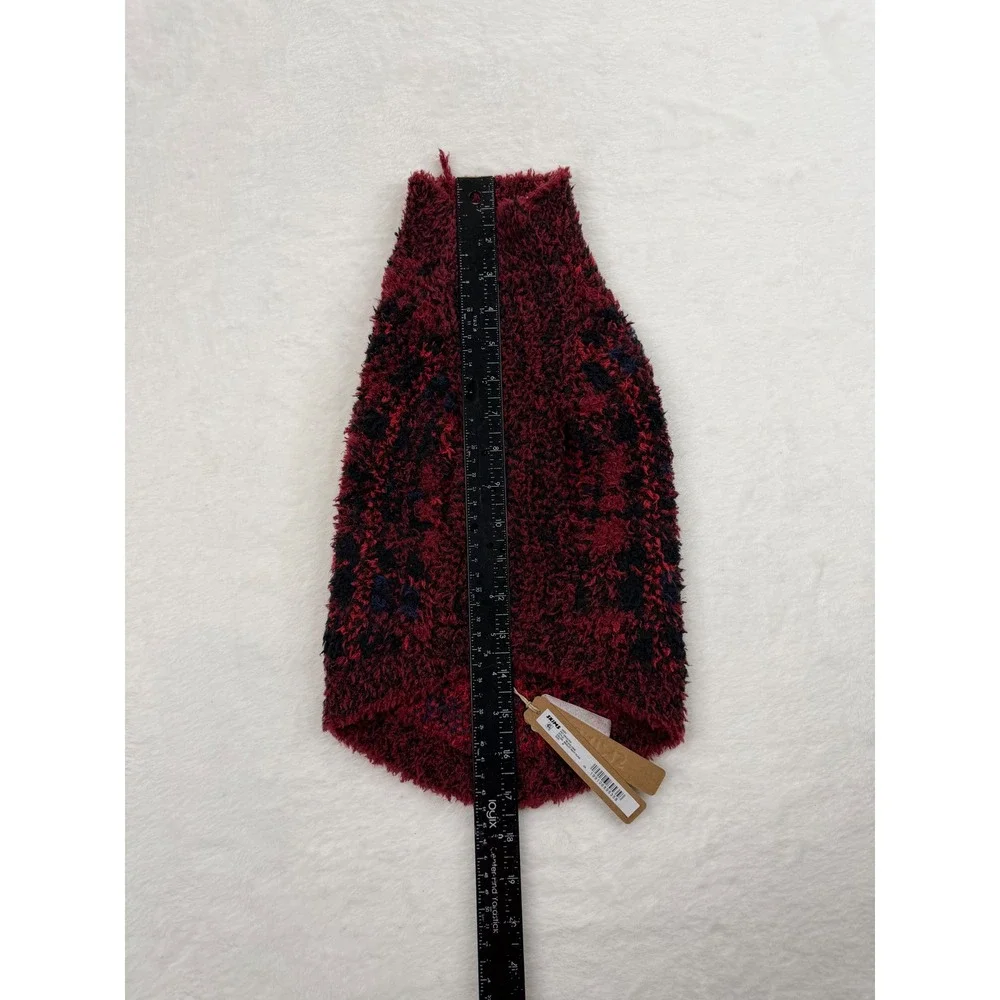 SKIMS Cozy Pet Sweater Merlot Navy Plaid Boucle Knit TB-ACC-4548 Size M NWT